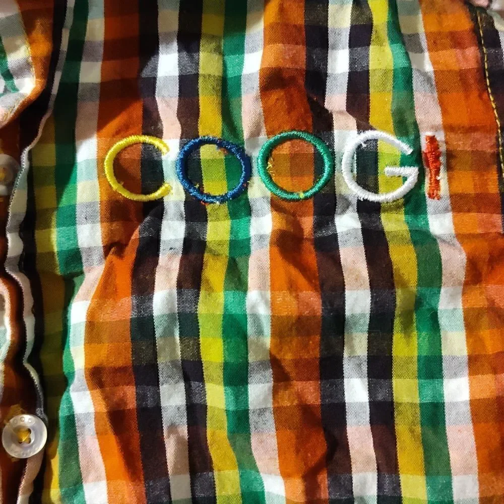 COOGI plaid button